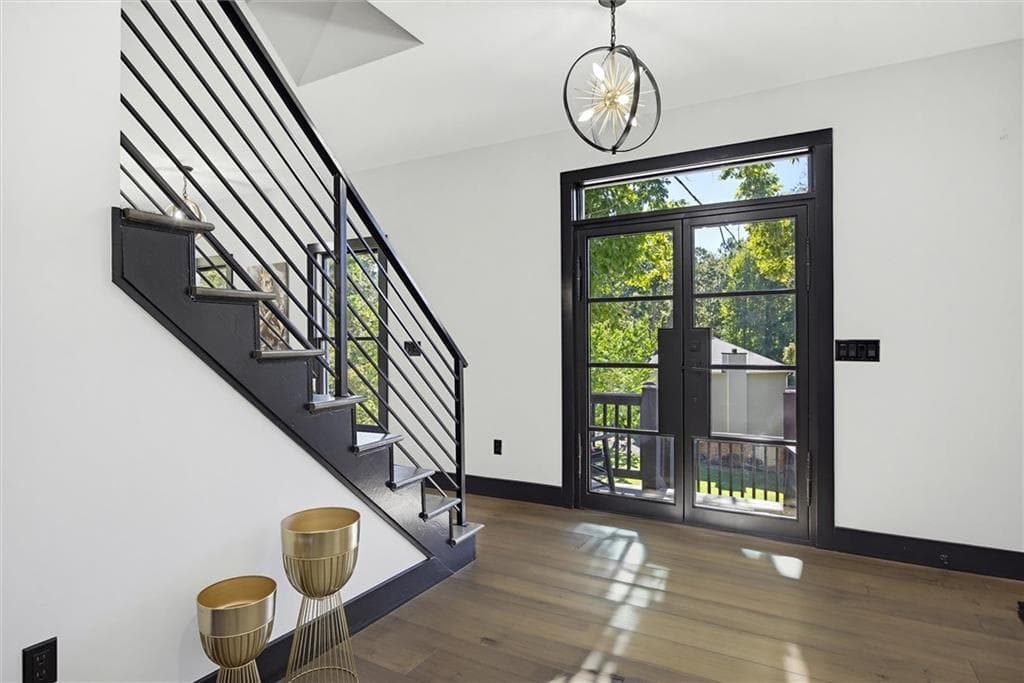 5 bedroom, 7 bathroom, 5,101 sq ft single family residence for sale at 1040 Laurel Valley Drive, Marietta, GA 30064 — photo 4