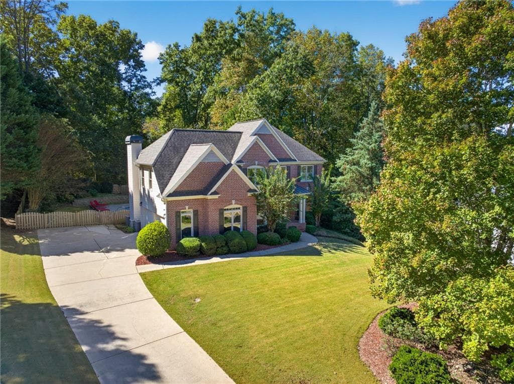 4 bedroom, 4 bathroom, 4,660 sq ft single family residence for sale at 3940 Miles Way, Cumming, GA 30040 — photo 2