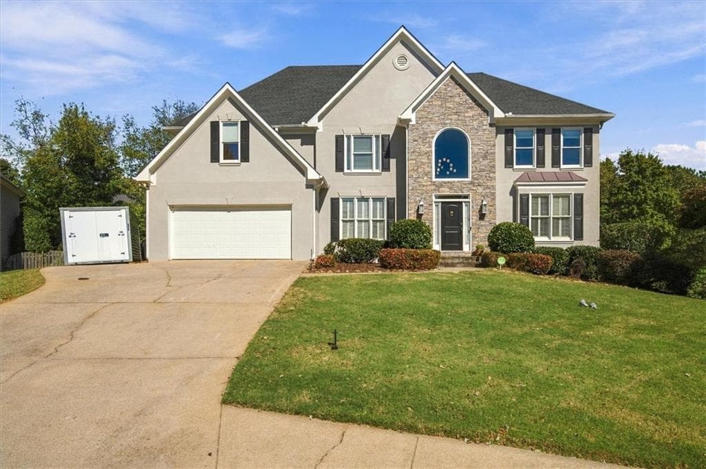 5 bedroom, 4 bathroom, 3,101 sq ft single family residence for sale at 565 Hembree Grove Overlook, Roswell, GA 30076 — photo 1 of 52