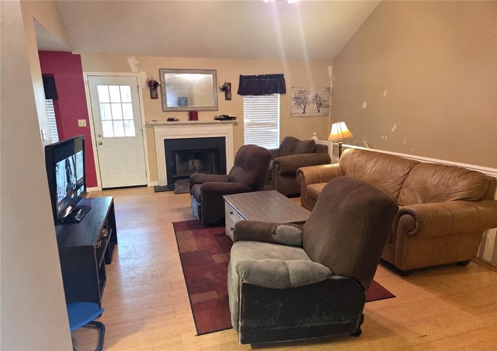 3 bedroom, 2 bathroom, 1,358 sq ft single family residence for sale at 45 Briarcliff Place, Stockbridge, GA 30281 — photo 4
