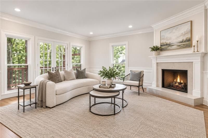 5 bedroom, 5 bathroom, 6,804 sq ft single family residence for sale at 8705 River Bluff Lane, Roswell, GA 30076 — photo 3