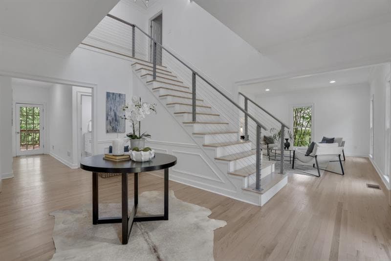 5 bedroom, 5 bathroom, 6,804 sq ft single family residence for sale at 8705 River Bluff Lane, Roswell, GA 30076 — photo 9