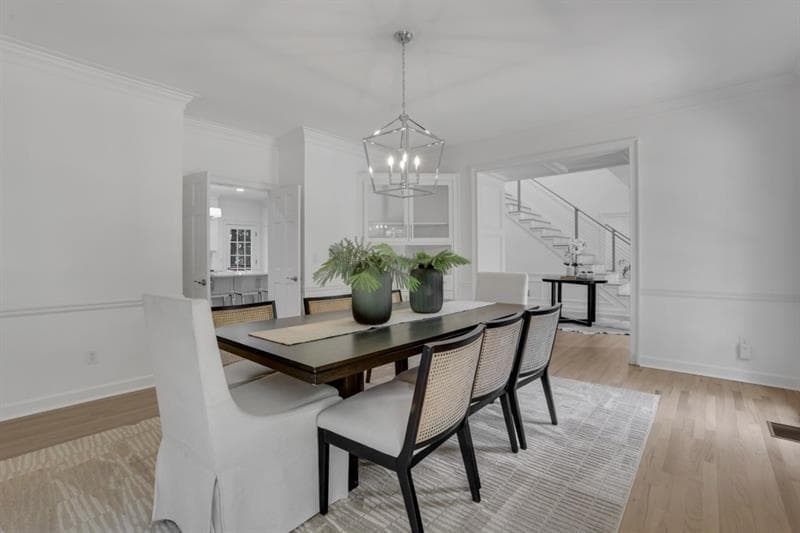 5 bedroom, 5 bathroom, 6,804 sq ft single family residence for sale at 8705 River Bluff Lane, Roswell, GA 30076 — photo 10