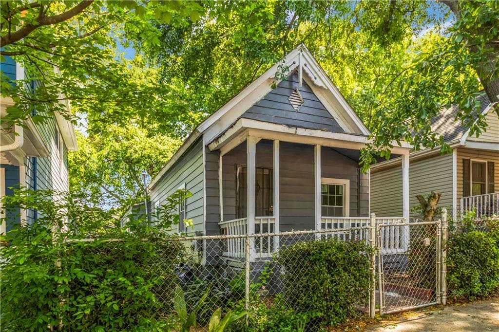 2 bedroom, 1 bathroom, 1,006 sq ft single family residence for sale at 712 Garibaldi Street, Atlanta, GA 30310 — photo 3