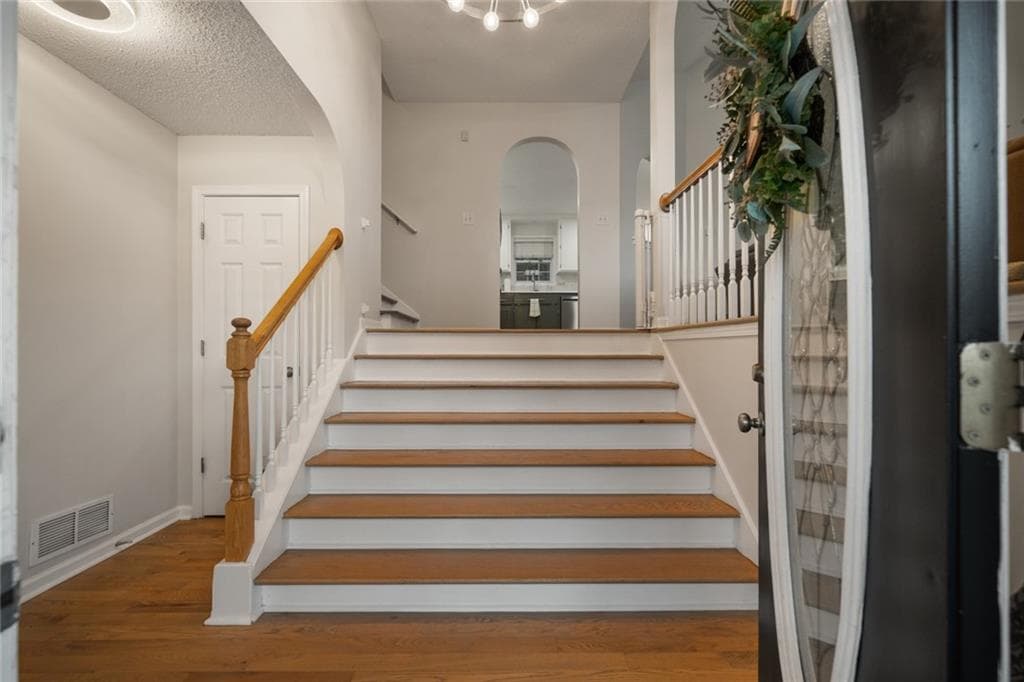 4 bedroom, 3 bathroom, 2,480 sq ft single family residence for sale at 250 Sable Trace Drive, Acworth, GA 30102 — photo 7