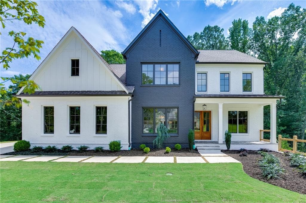 4 bedroom, 4 bathroom, 3,976 sq ft single family residence for sale at 2975 N Bogan Road, Buford, GA 30519 — photo 2