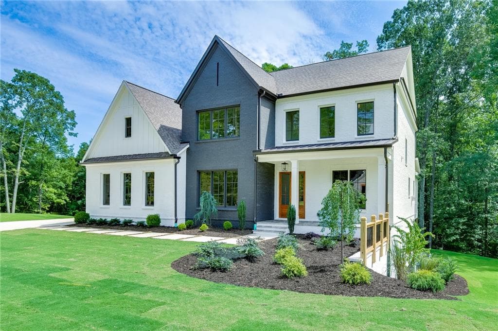 4 bedroom, 4 bathroom, 3,976 sq ft single family residence for sale at 2975 N Bogan Road, Buford, GA 30519 — photo 5