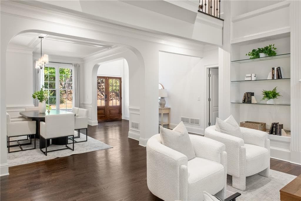 5 bedroom, 5 bathroom, 3,632 sq ft single family residence for sale at 2045 River Falls Drive, Roswell, GA 30076 — photo 9