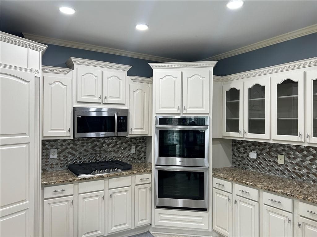 5 bedroom, 4 bathroom, 3,207 sq ft single family residence for sale at 3351 Branch Valley Trl, Conyers, GA 30094 — photo 3