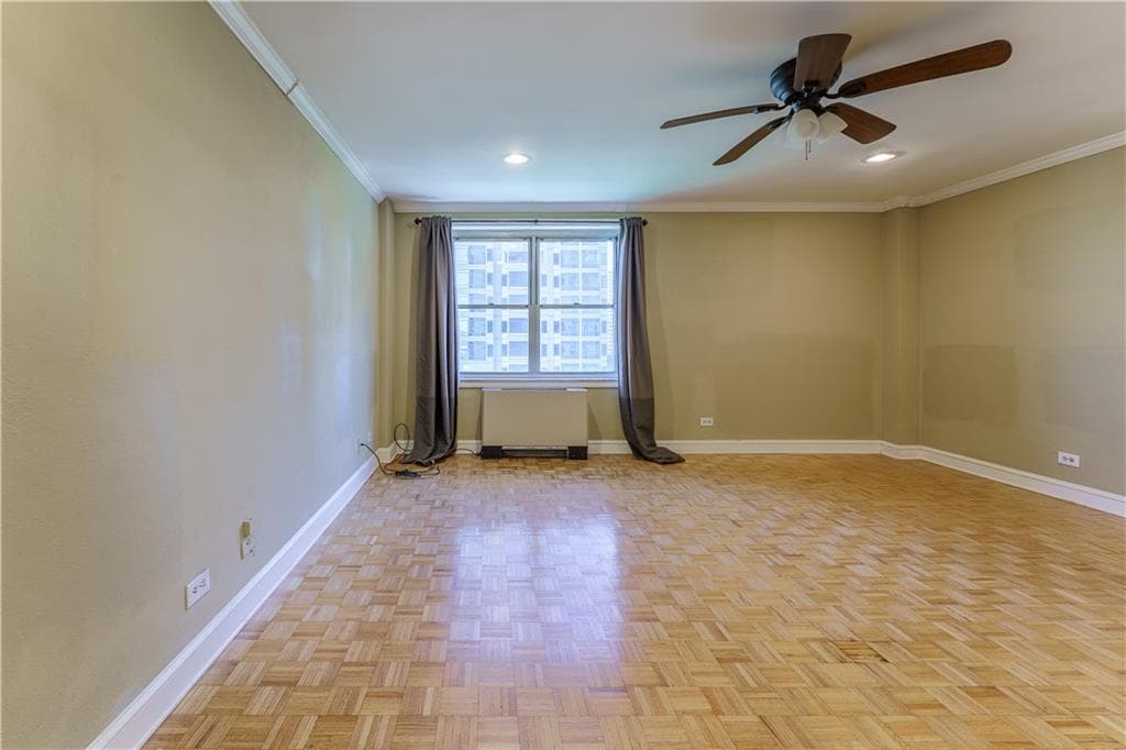 1 bedroom, 1 bathroom, 721 sq ft condominium for rent at 300 Peachtree Street 9E, Atlanta, GA 30308 for $2,000 a month — photo 6