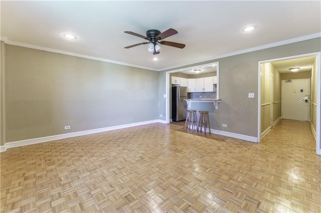 1 bedroom, 1 bathroom, 721 sq ft condominium for rent at 300 Peachtree Street 9E, Atlanta, GA 30308 for $2,000 a month — photo 8