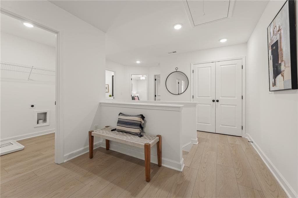 3 bedroom, 3 bathroom, 1,805 sq ft townhouse for sale at 688 Sunstone Lane, Lawrenceville, GA 30043 — photo 9
