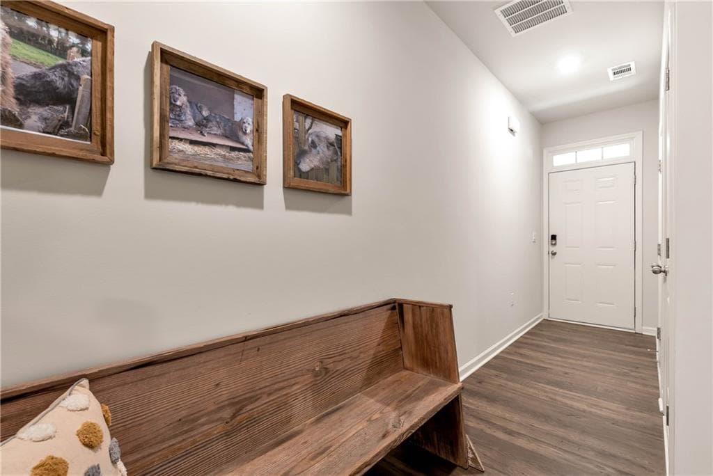 3 bedroom, 3 bathroom, 1,925 sq ft townhouse for sale at 421 Stoneybrook Drive, Dahlonega, GA 30533 — photo 7