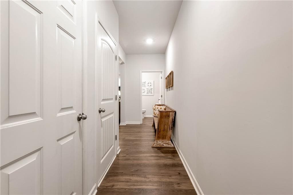 3 bedroom, 3 bathroom, 1,925 sq ft townhouse for sale at 421 Stoneybrook Drive, Dahlonega, GA 30533 — photo 8