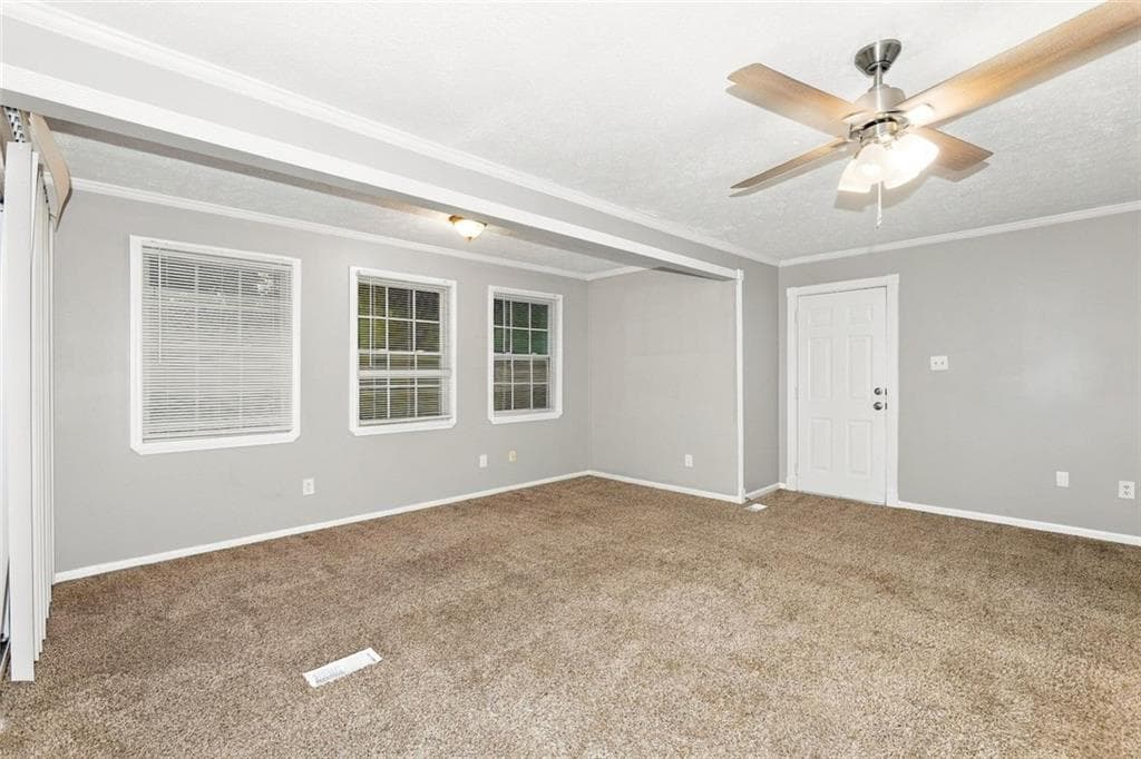 3 bedroom, 2 bathroom, 1,656 sq ft single family residence for sale at 248 Essex Drive, Jonesboro, GA 30238 — photo 2