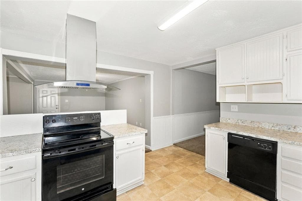 3 bedroom, 2 bathroom, 1,656 sq ft single family residence for sale at 248 Essex Drive, Jonesboro, GA 30238 — photo 5