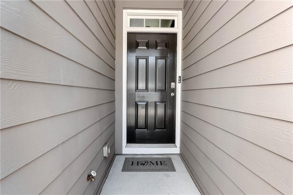 3 bedroom, 3 bathroom, 1,925 sq ft townhouse for sale at 421 Stoneybrook Drive, Dahlonega, GA 30533 — photo 6