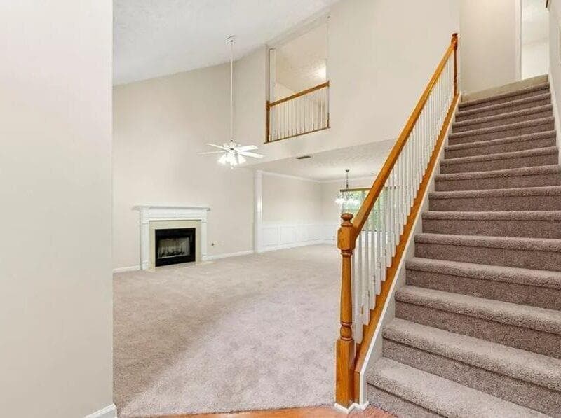 4 bedroom, 3 bathroom, 2,154 sq ft single family residence for rent at 4450 Bradstone Trace, Lilburn, GA 30047 for $2,599 a month — photo 2
