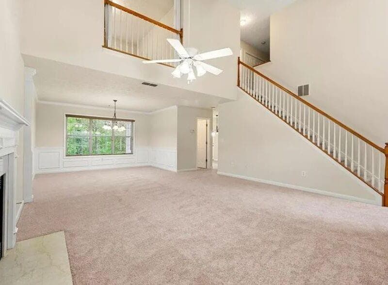 4 bedroom, 3 bathroom, 2,154 sq ft single family residence for rent at 4450 Bradstone Trace, Lilburn, GA 30047 for $2,599 a month — photo 3