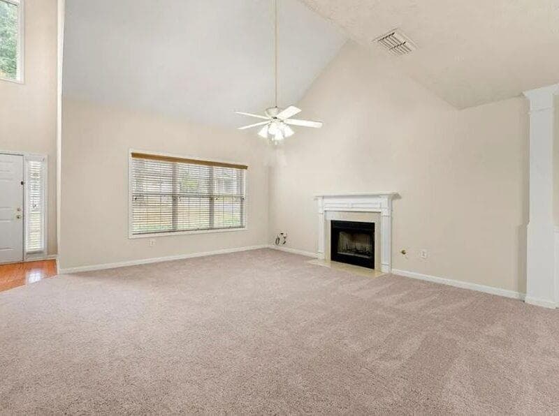 4 bedroom, 3 bathroom, 2,154 sq ft single family residence for rent at 4450 Bradstone Trace, Lilburn, GA 30047 for $2,599 a month — photo 4