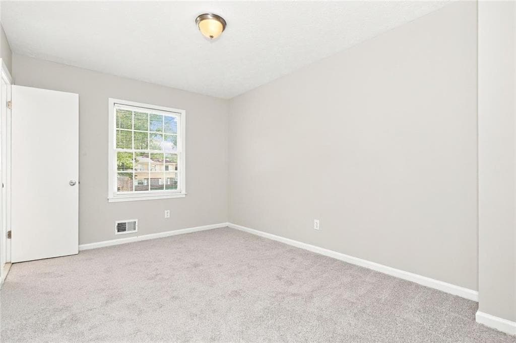 3 bedroom, 3 bathroom, 1,513 sq ft single family residence for sale at 2472 Hartford Drive, Ellenwood, GA 30294 — photo 5