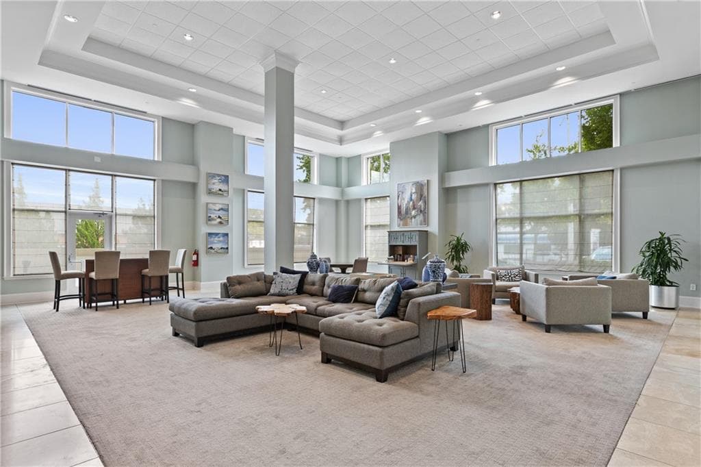 1 bedroom, 1 bathroom, 1,215 sq ft condominium for sale at 3820 Roswell Road, Atlanta, GA 30342 — photo 7