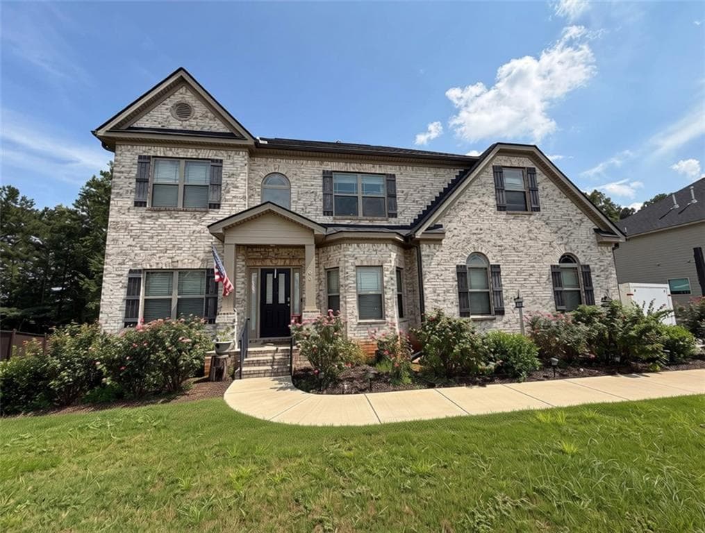 5 bedroom, 4 bathroom, 4,032 sq ft single family residence for sale at 60 Charleston Drive, Senoia, GA 30276
