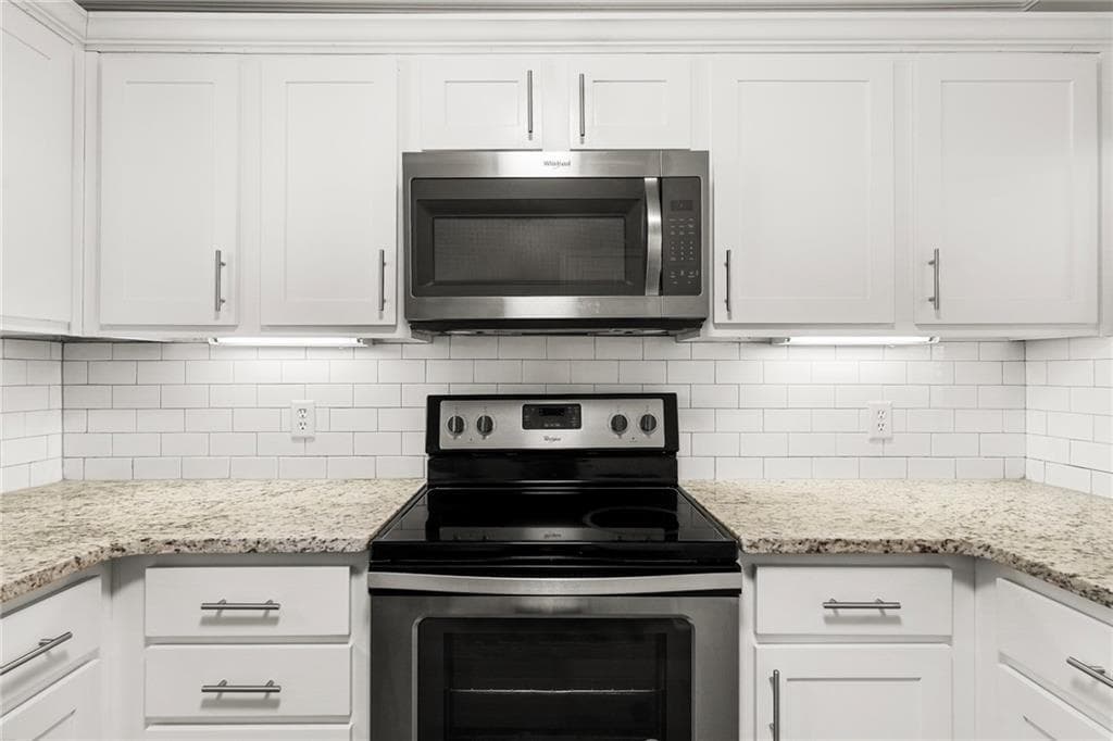 2 bedroom, 2 bathroom, 1,333 sq ft condominium for rent at 1100 Camden Court, Sandy Springs, GA 30327 for $2,500 a month — photo 9