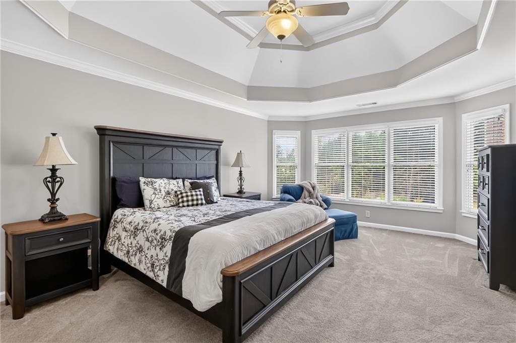 6 bedroom, 5 bathroom, 4,107 sq ft single family residence for sale at 3351 Keenland Road, Marietta, GA 30062 — photo 6