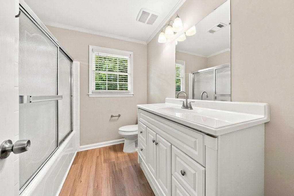 3 bedroom, 3 bathroom, 1,900 sq ft single family residence for sale at 211 Pioneer Trail, Marietta, GA 30068 — photo 9