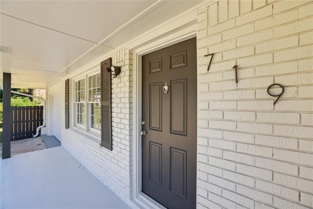 3 bedroom, 3 bathroom, 1,204 sq ft single family residence for sale at 719 San Miguel Drive, Stone Mountain, GA 30083 — photo 4