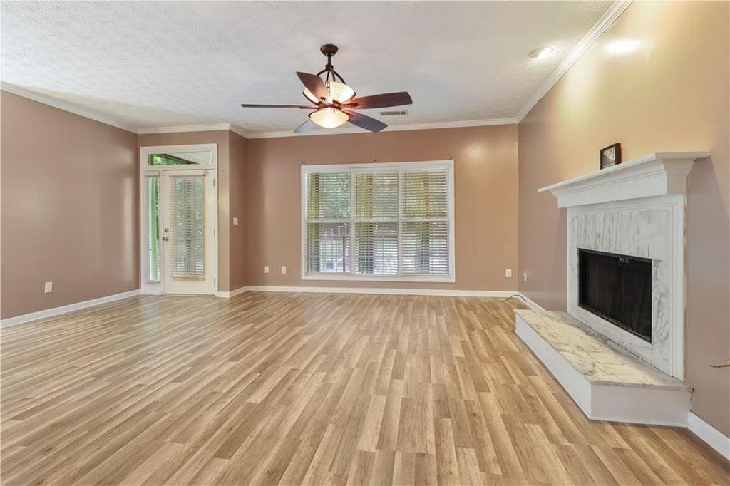 3 bedroom, 3 bathroom, 2,519 sq ft single family residence for sale at 129 Avalon Drive, Mcdonough, GA 30252 — photo 10