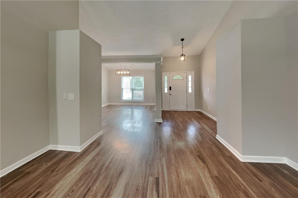 3 bedroom, 2 bathroom, 1,722 sq ft single family residence for rent at 468 Highpoint Crossing, Powder Springs, GA 30127 for $1,875 a month — photo 2