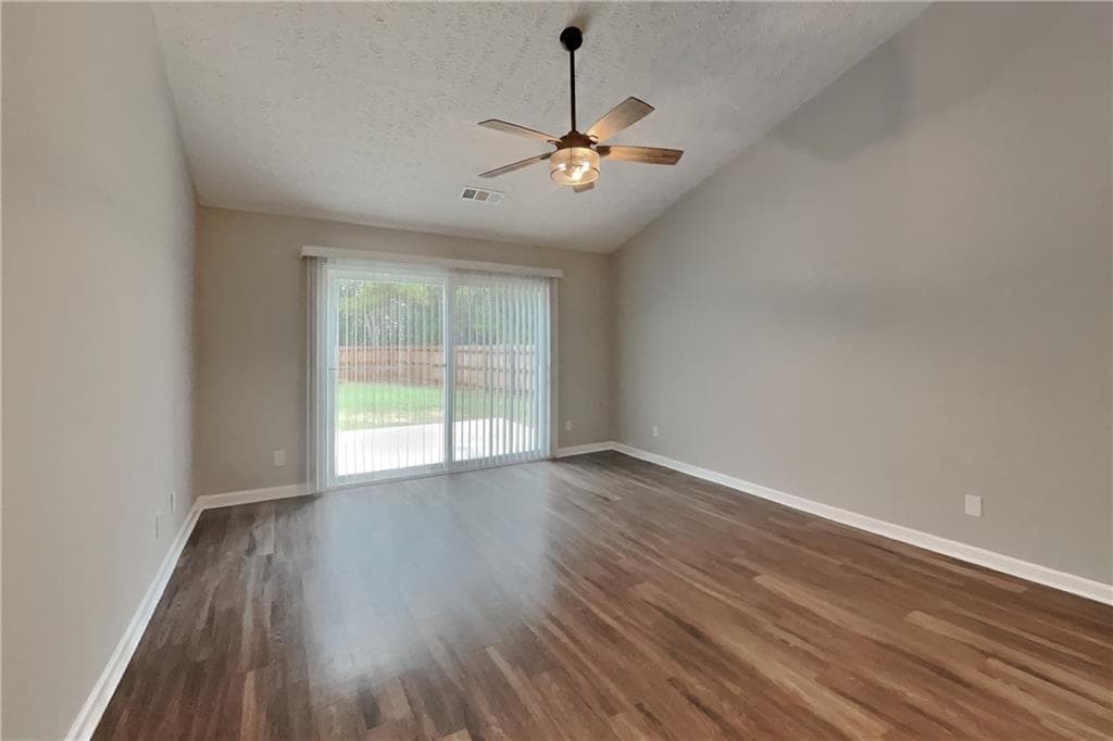 3 bedroom, 2 bathroom, 1,722 sq ft single family residence for rent at 468 Highpoint Crossing, Powder Springs, GA 30127 for $1,875 a month — photo 7