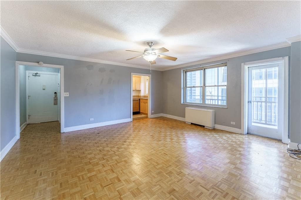 1 bedroom, 1 bathroom, 628 sq ft condominium for rent at 300 Peachtree Street 14N, Atlanta, GA 30308 for $2,000 a month — photo 1 of 20