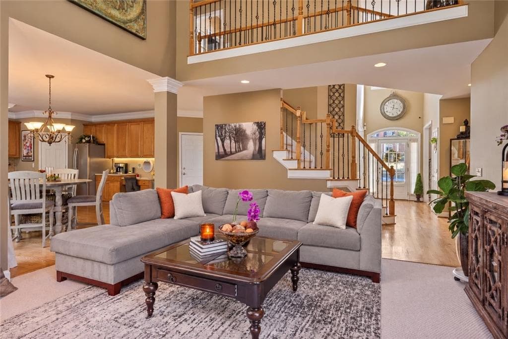 5 bedroom, 5 bathroom, 4,447 sq ft single family residence under contract at 5395 Vinings Lake View, Mableton, GA 30126 — photo 10