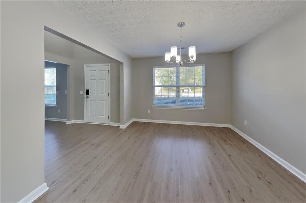 4 bedroom, 3 bathroom, 2,437 sq ft single family residence for rent at 1371 Blazing Star Road, Lawrenceville, GA 30045 for $2,400 a month — photo 10