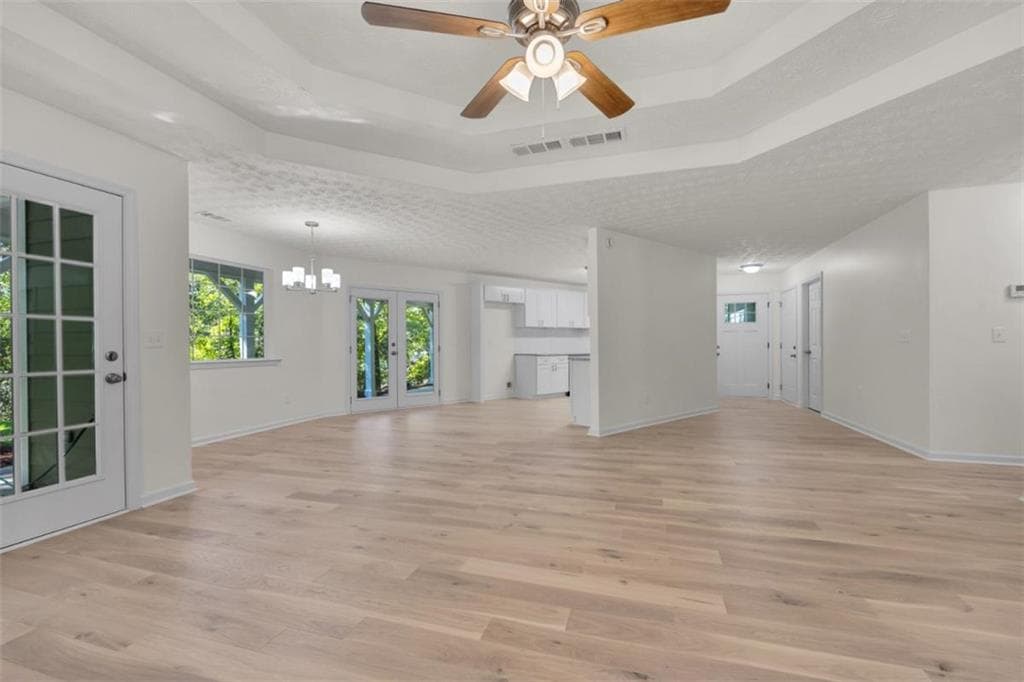 3 bedroom, 2 bathroom, 1,565 sq ft single family residence for sale at 25 Christian Woods Lane, Conyers, GA 30013 — photo 6