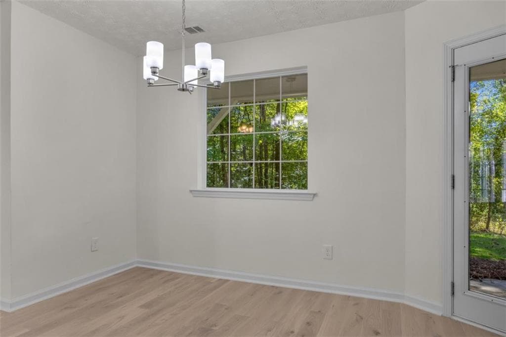 3 bedroom, 2 bathroom, 1,565 sq ft single family residence for sale at 25 Christian Woods Lane, Conyers, GA 30013 — photo 10