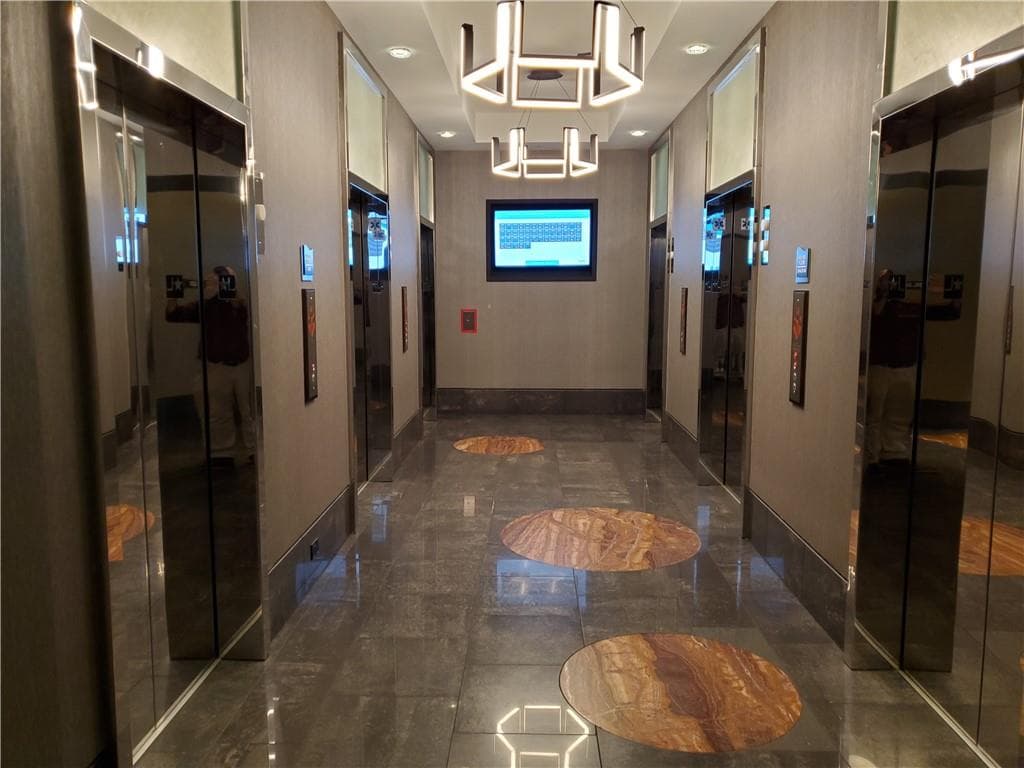 2 bedroom, 2 bathroom, 1,196 sq ft condominium for rent at 1080 Peachtree Street 2712, Atlanta, GA 30309 for $3,295 a month — photo 5