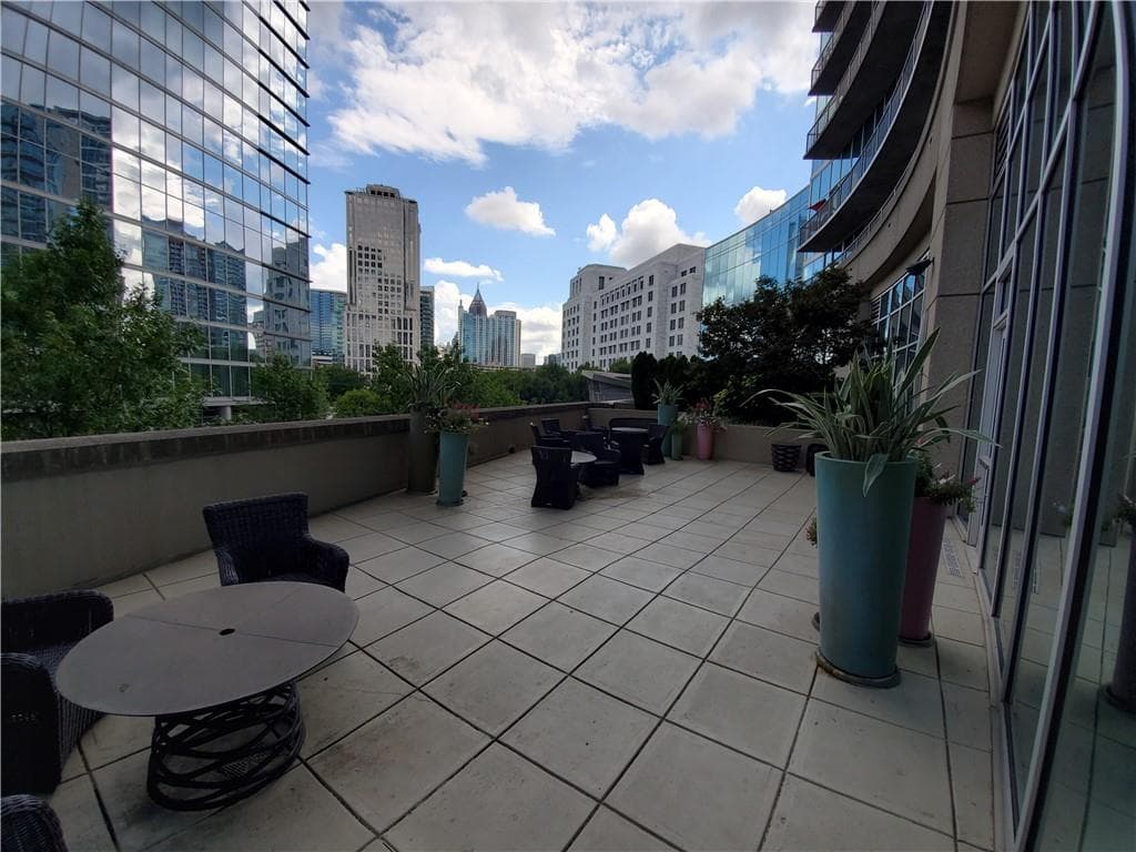 2 bedroom, 2 bathroom, 1,196 sq ft condominium for rent at 1080 Peachtree Street 2712, Atlanta, GA 30309 for $3,295 a month — photo 10