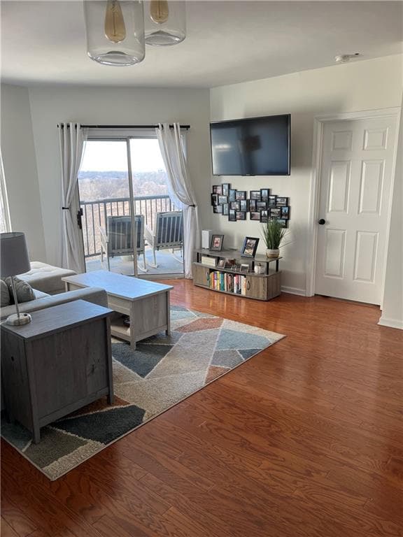 1 bedroom, 2 bathroom, 767 sq ft apartment for rent at 275 13th Street Ne 1004, Atlanta, GA 30309 for $2,100 a month — photo 2