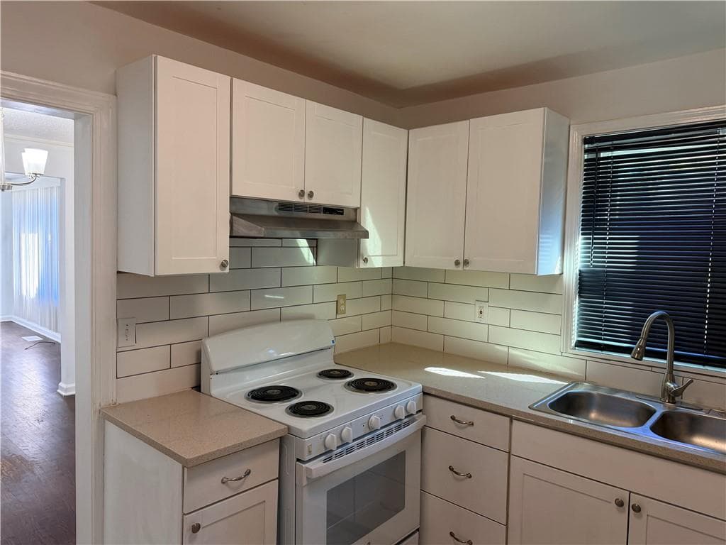 2 bedroom, 1 bathroom, 936 sq ft single family residence for rent at 1953 Don Juan Lane, Decatur, GA 30032 for $1,250 a month — photo 4