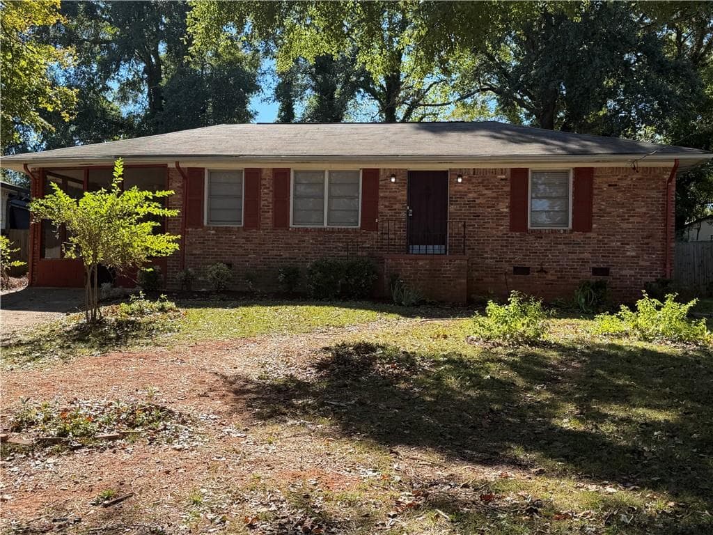 3 bedroom, 1 bathroom, 1,040 sq ft single family residence for rent at 3129 Bluebird Lane, Decatur, GA 30032 for $1,300 a month