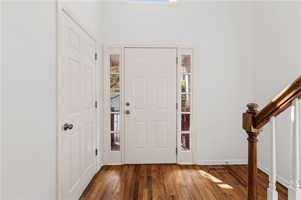 4 bedroom, 4 bathroom, 2,822 sq ft single family residence for sale at 2364 Greylock Place, Decatur, GA 30030 — photo 4