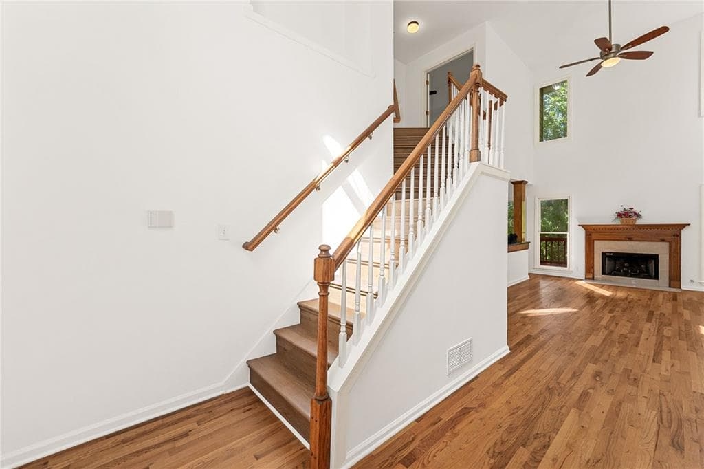 4 bedroom, 4 bathroom, 2,822 sq ft single family residence for sale at 2364 Greylock Place, Decatur, GA 30030 — photo 6