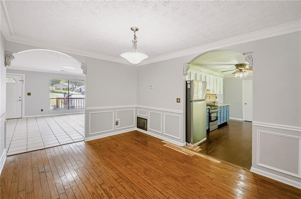 3 bedroom, 4 bathroom, 2,549 sq ft single family residence for sale at 1194 Indian Way, Lilburn, GA 30047 — photo 8