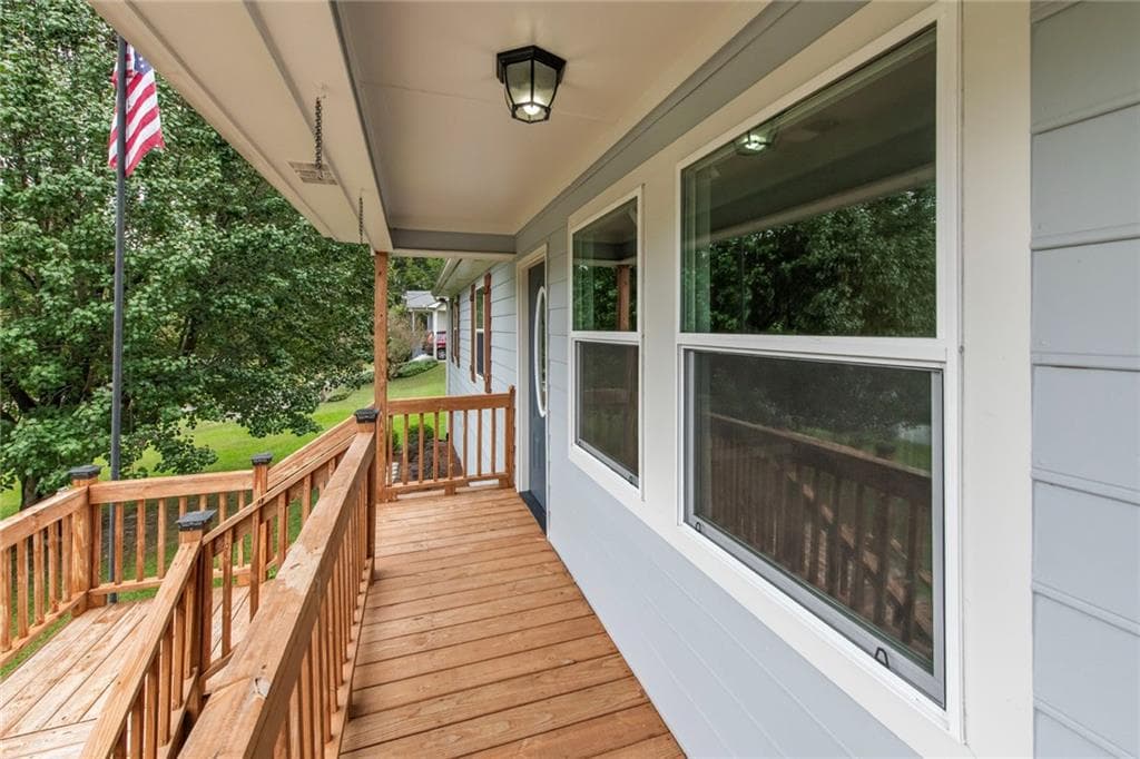 3 bedroom, 2 bathroom, 1,092 sq ft single family residence for sale at 50 Parkway Circle, Villa Rica, GA 30180 — photo 6