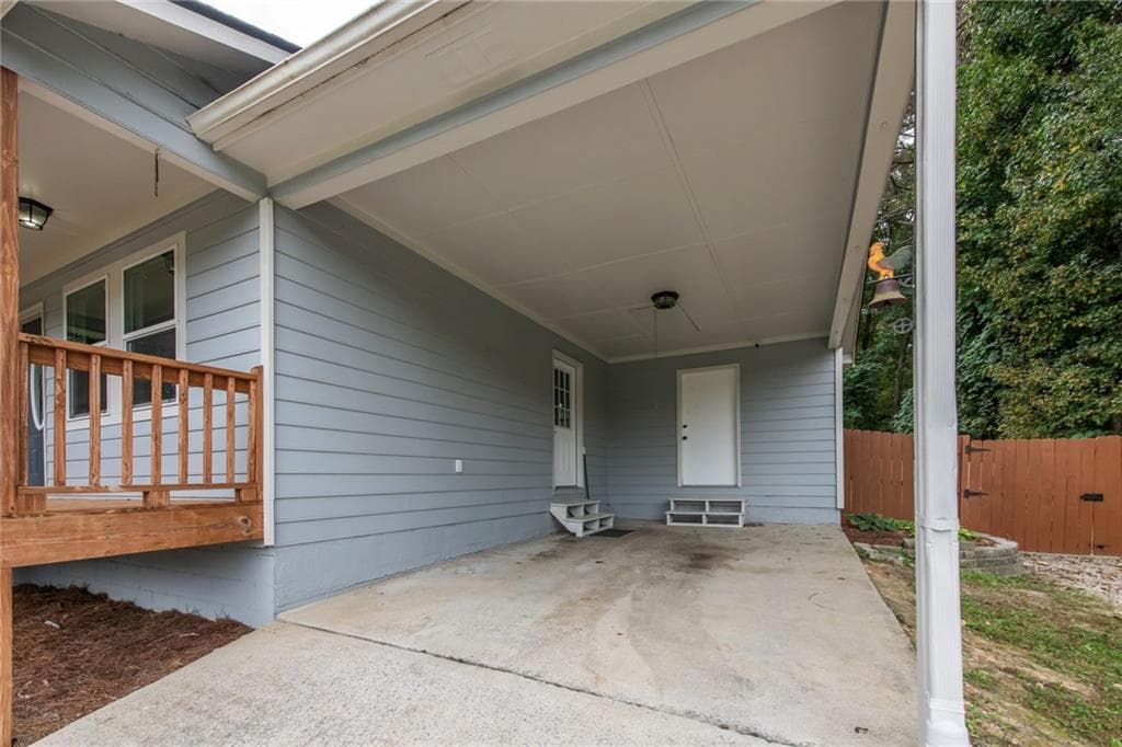 3 bedroom, 2 bathroom, 1,092 sq ft single family residence for sale at 50 Parkway Circle, Villa Rica, GA 30180 — photo 8