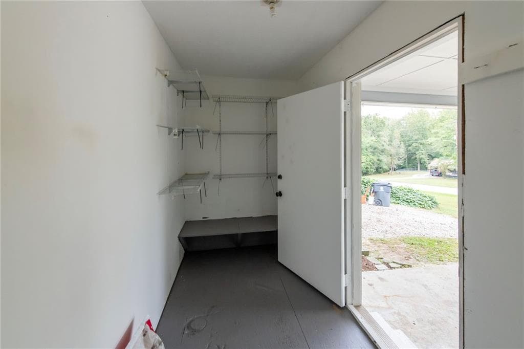 3 bedroom, 2 bathroom, 1,092 sq ft single family residence for sale at 50 Parkway Circle, Villa Rica, GA 30180 — photo 10
